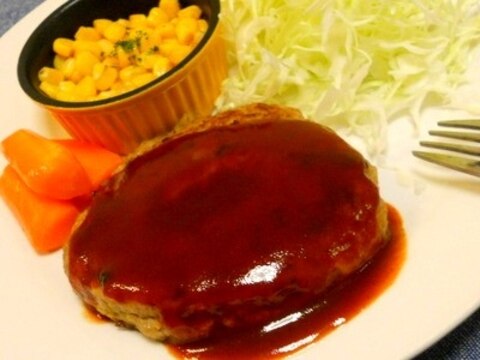 お肉控えめ！ふんわりやわらか節約ハンバーグ